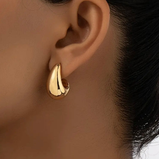 Golden drop earrings